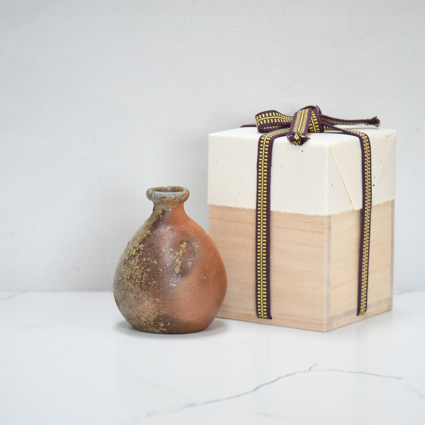 Fuga Brown Bizen Sake Carafe