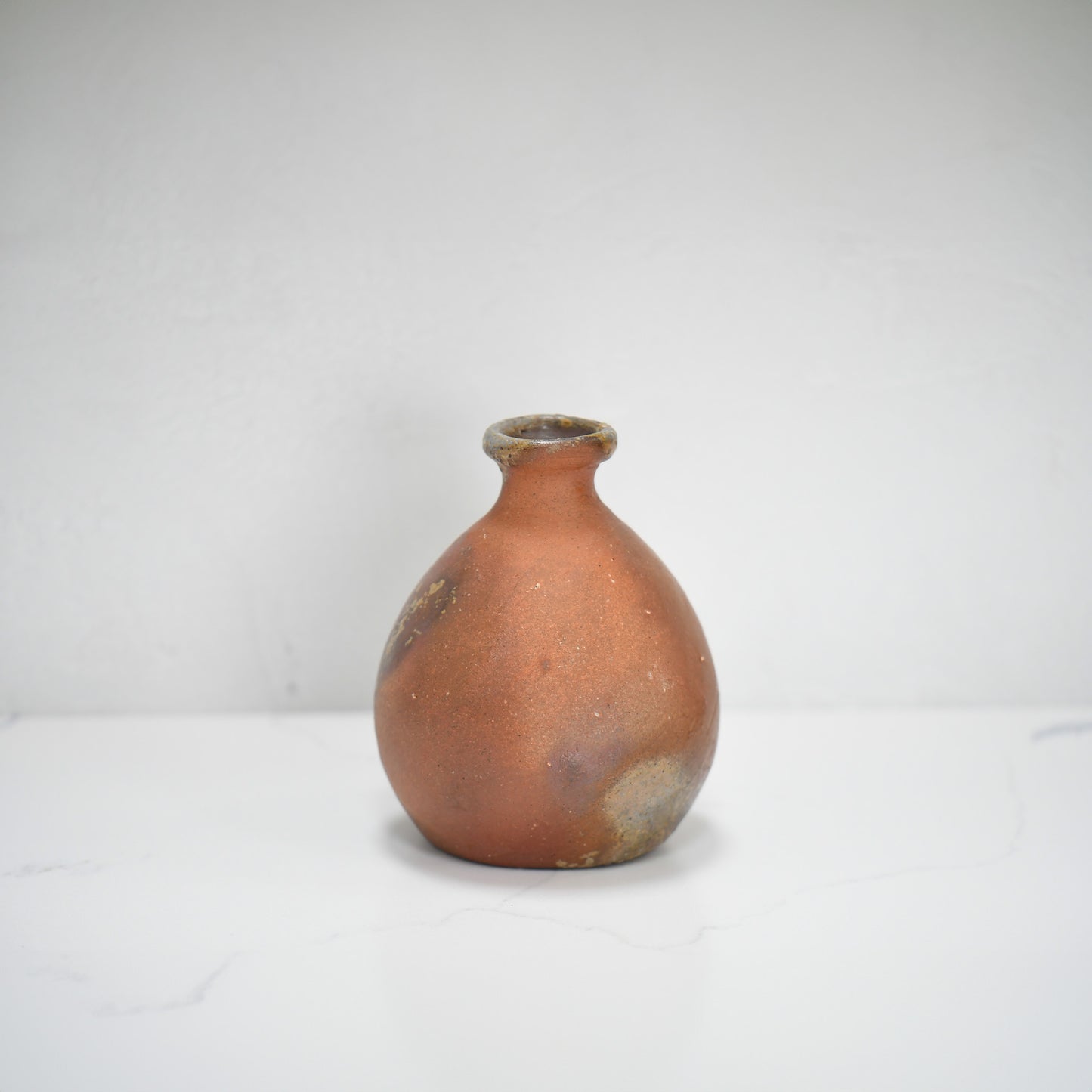Fuga Brown Bizen Sake Carafe