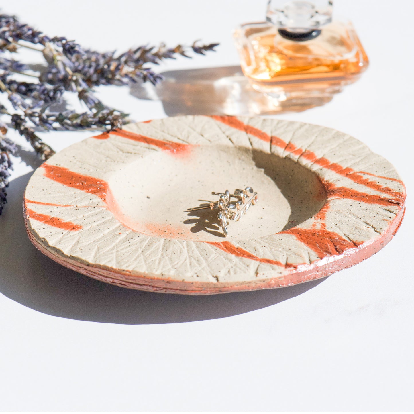 Japanese pottery, small plate with earlings, luxury feeling, one of a kind plate