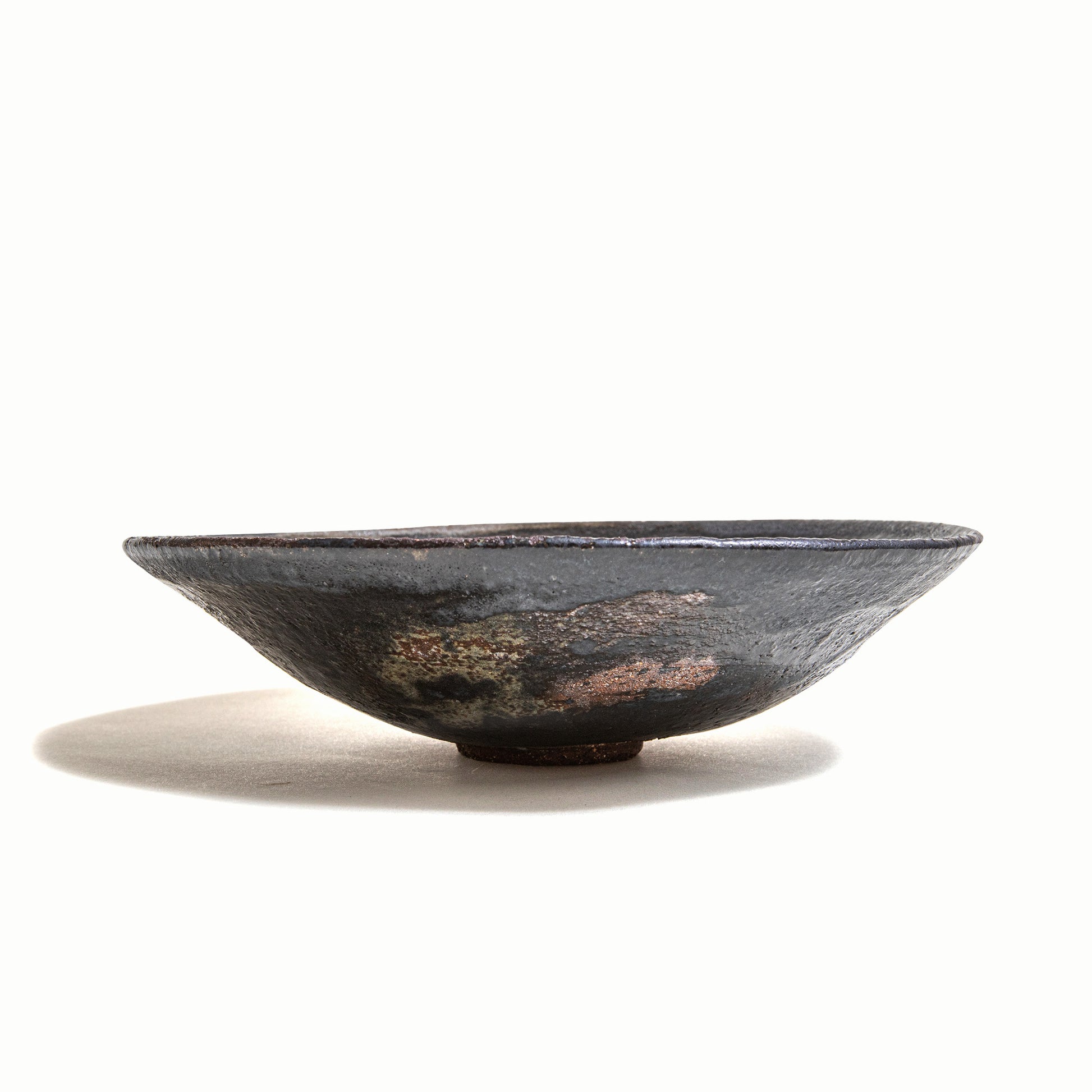 The side view of the bowl. 2” high and stable.