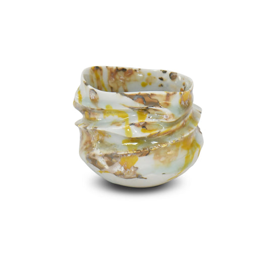 Ensai guinomi #2 front – handcrafted sake cup with spiral form and layered glaze. The base color is off white. Brown and yellow glaze are beautifully placed.