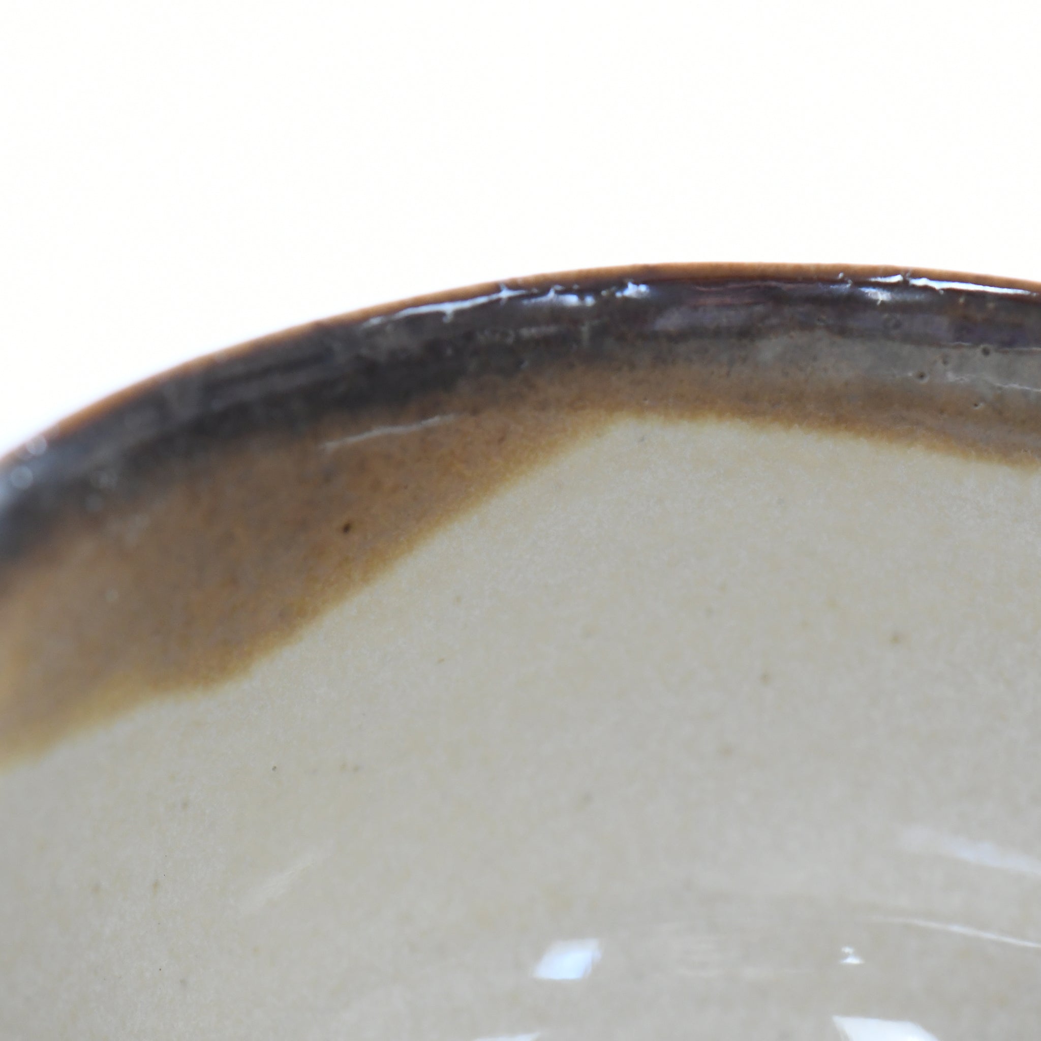 Yuhaku Brown Ivory Matcha Bowl by Kozan Kiln – WAZA Tokyo