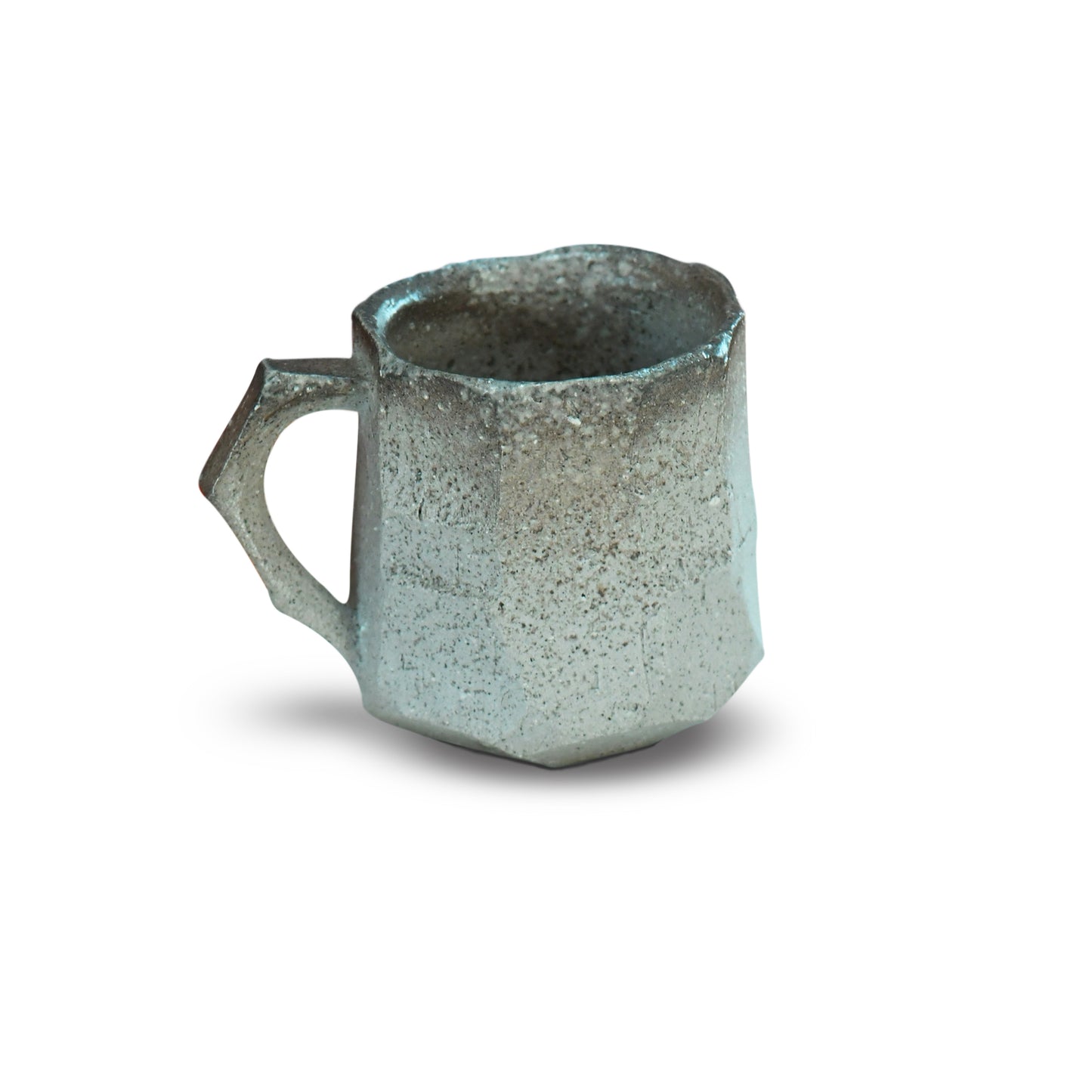 Angular stoneware mug inspired by ancient Japanese Sueki, created by Bizen master Manabu Suehiro.