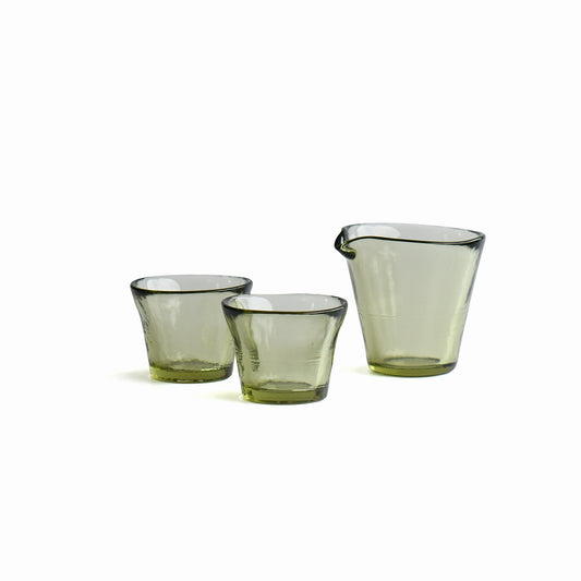 Sui handcrafted sake set with one katakuchi and two green glass sake cups.