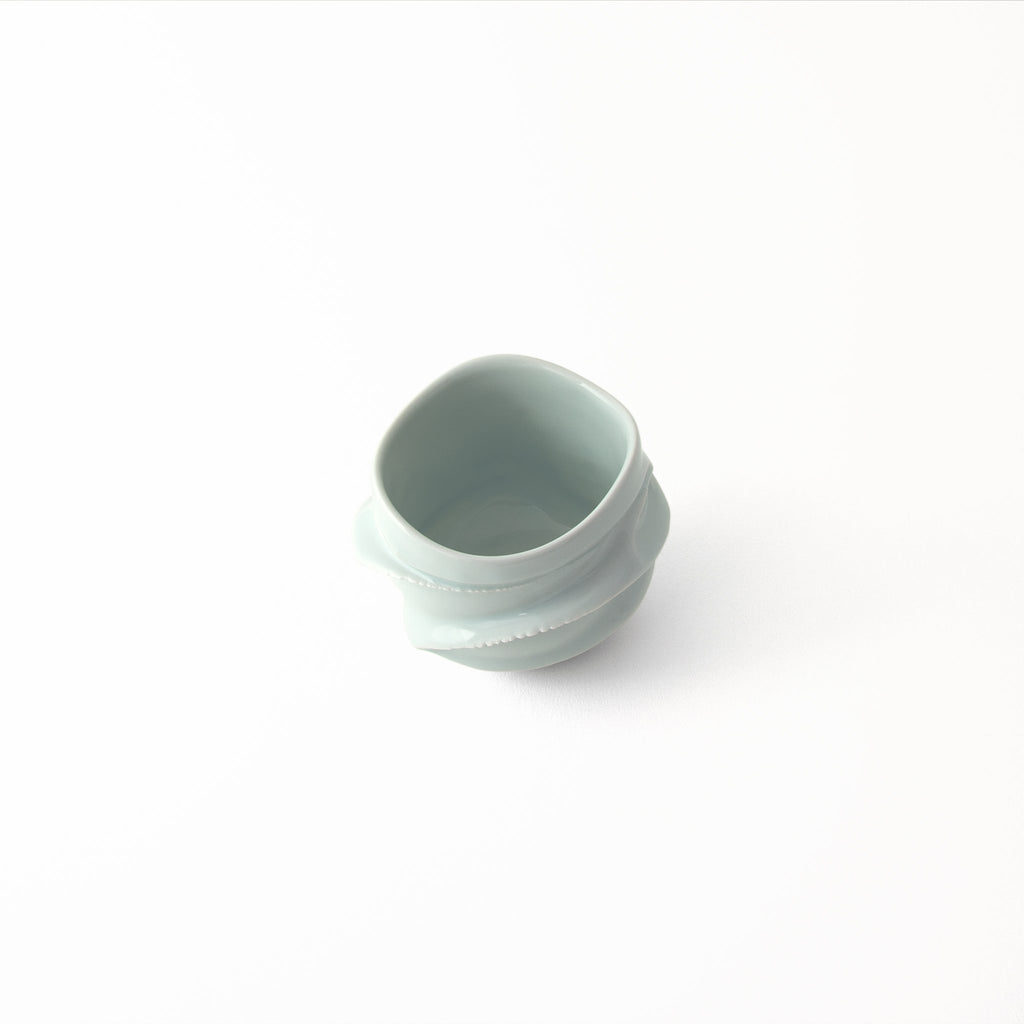 Sake cup made in Japan Gladdy’s Sounds organic circular smooth rim