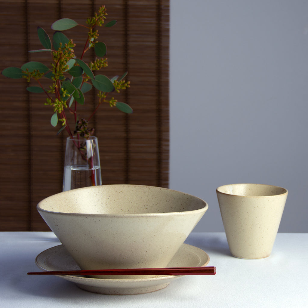Speckled off-white deep tapered ramen bowl with bordered side dish and tapered tea cup