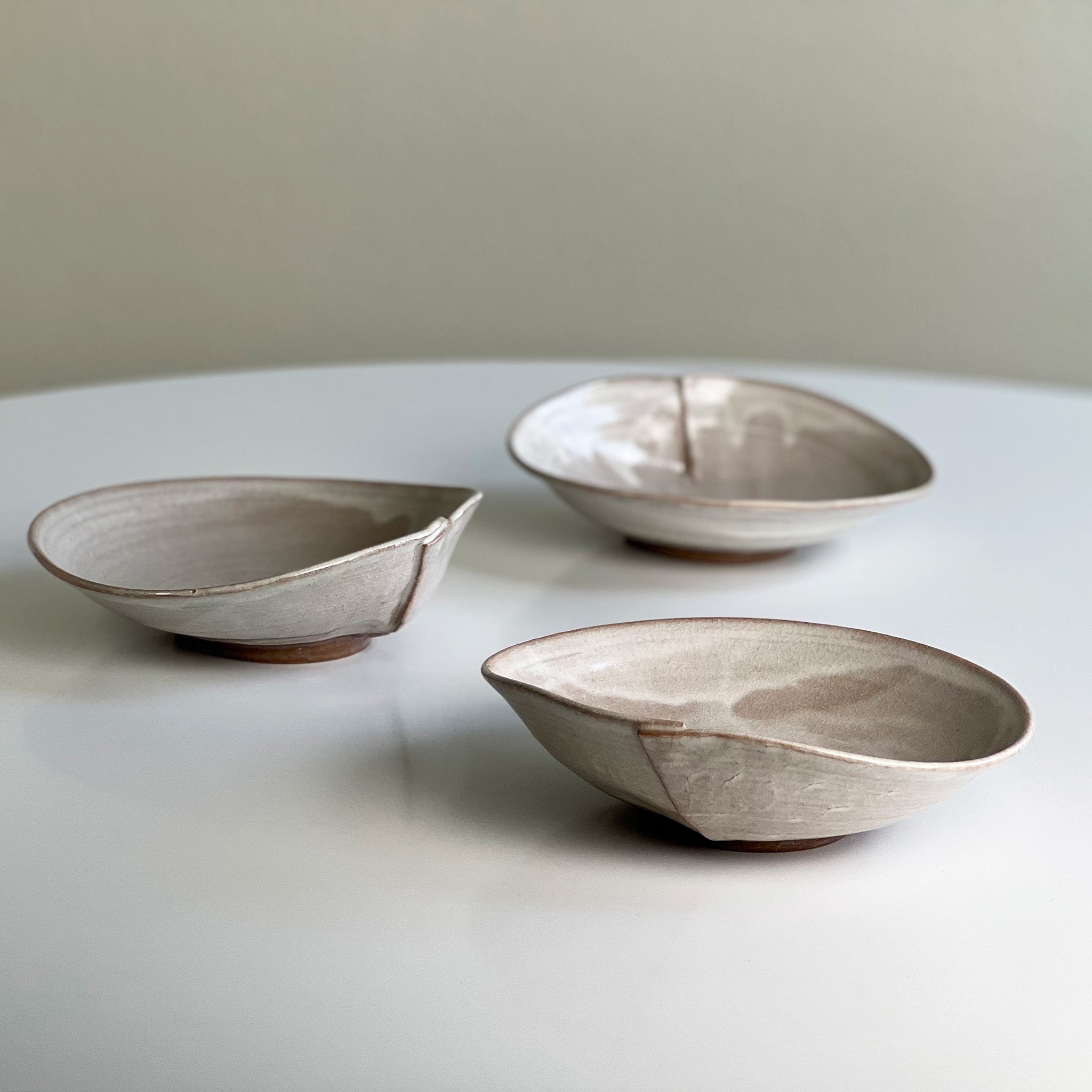 Kohiki glazes are beautifully applied all bowls slight difference makes all bowls are unique