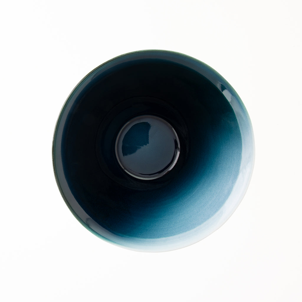 Midnight blue dissolving to white Japanese V-shaped modern ramen bowl 