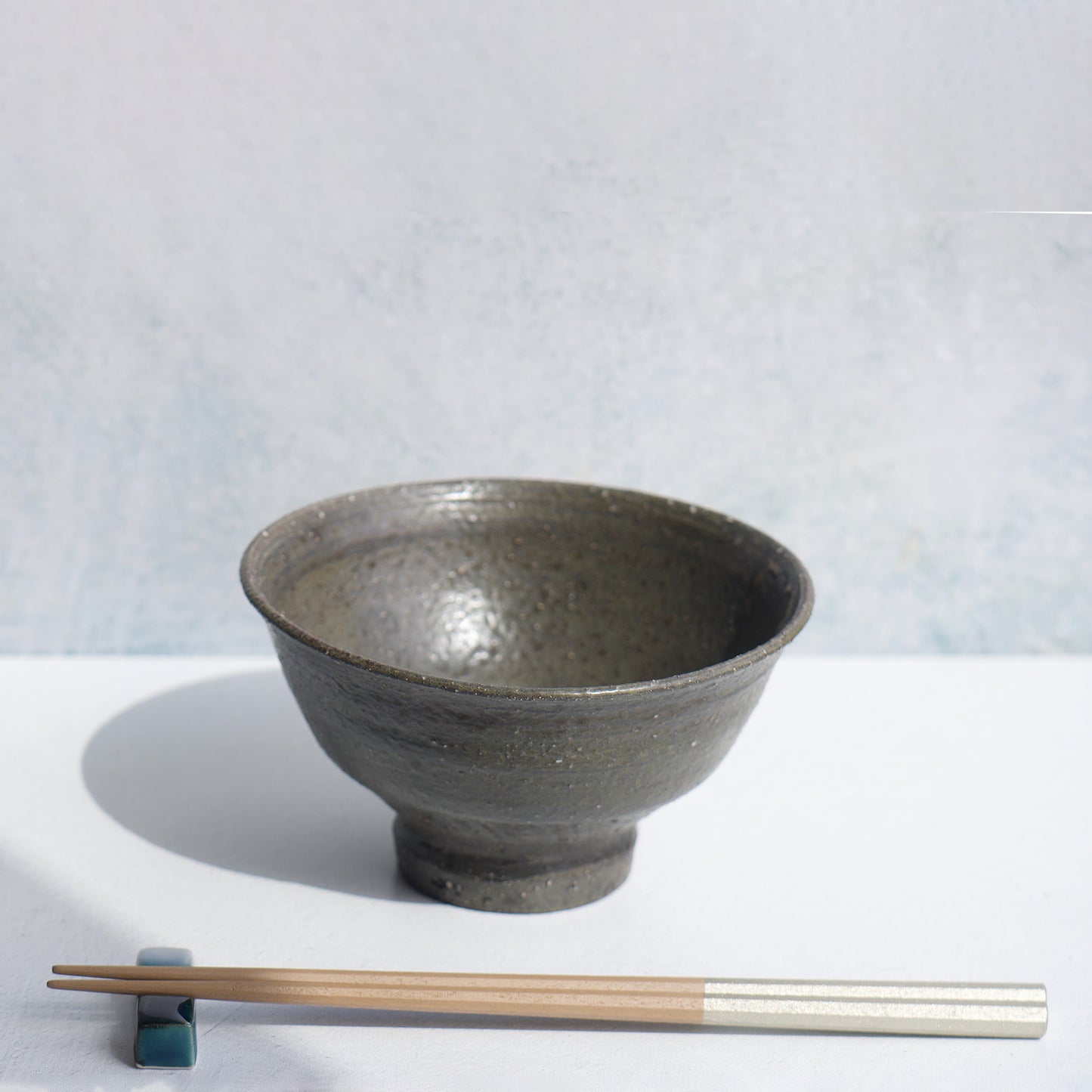 Suiseki Kurotsuchi Bowl | Handmade Japanese Pottery