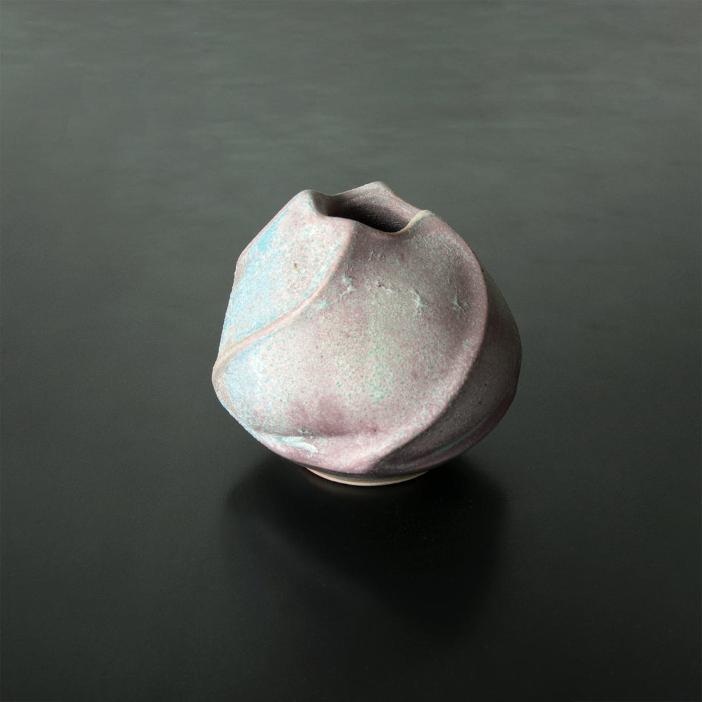 Wood kiln-fired Japanese anagama kinyo vase 3 pink with green-blue specks. luxurious beauty.