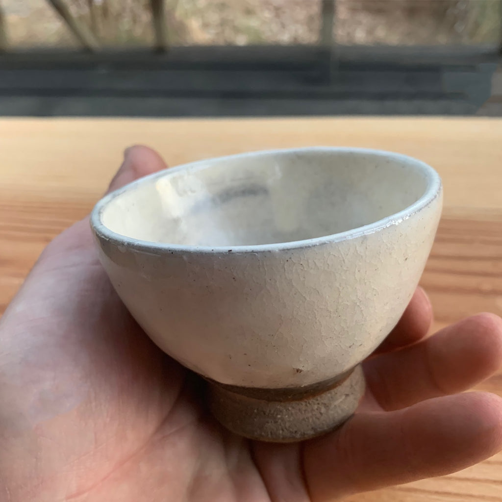 Crackled white glaze sake tea cup