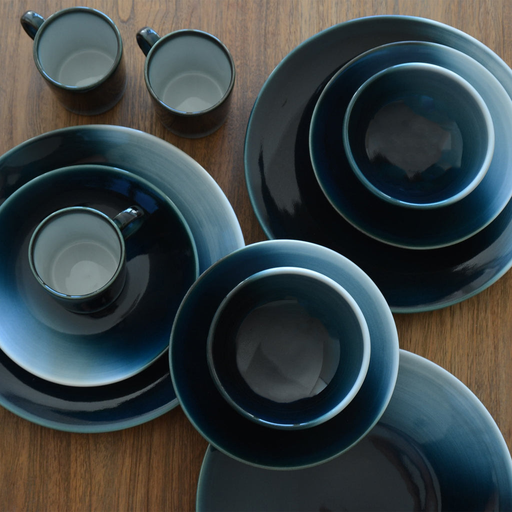 Japanese modern dinnerware set Seto Blue deep blue tableware diffused with white