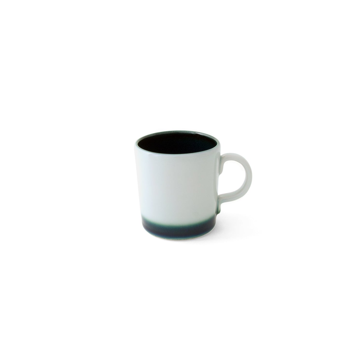 Contemporary Japanese mug Shima White glaze diffusing to a deep blue at base